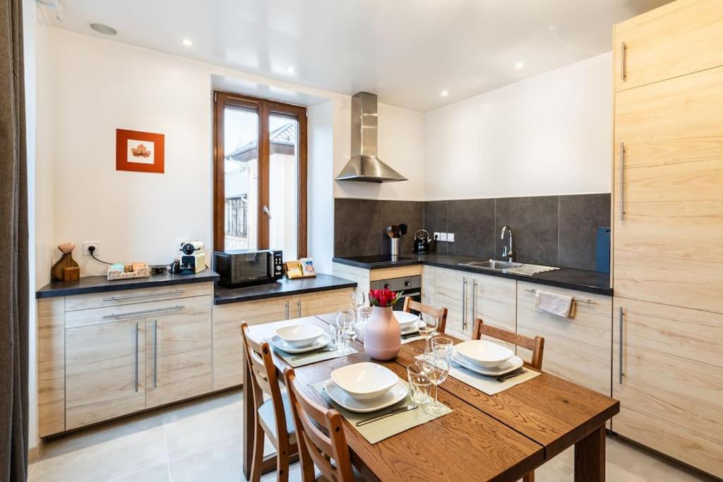 Belle Etoile Et Son Garage Prive Apartman Albertville Kültér fotó